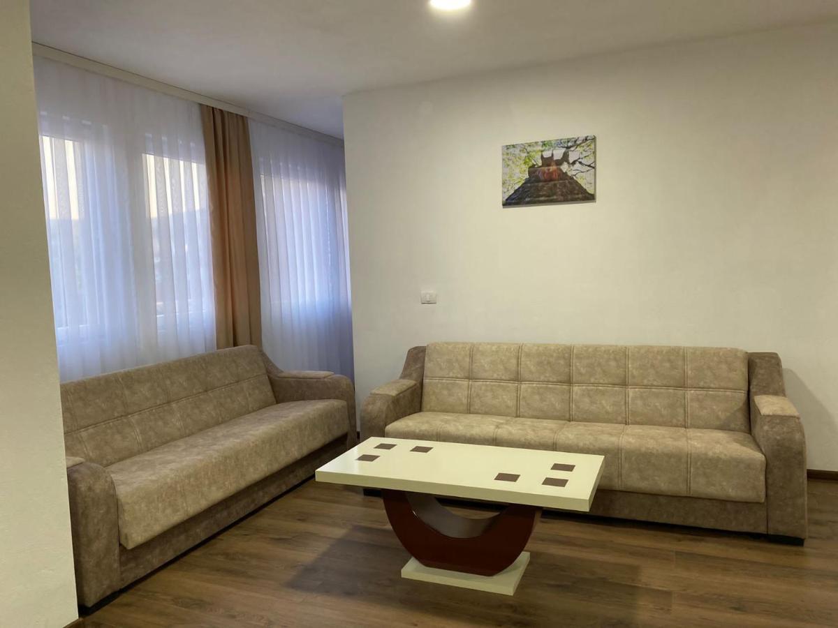 Vila Centar Mb Sjenica Exterior photo